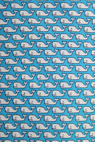 Vineyard Vines Mens Silk Novelty Whale Print Necktie Blue