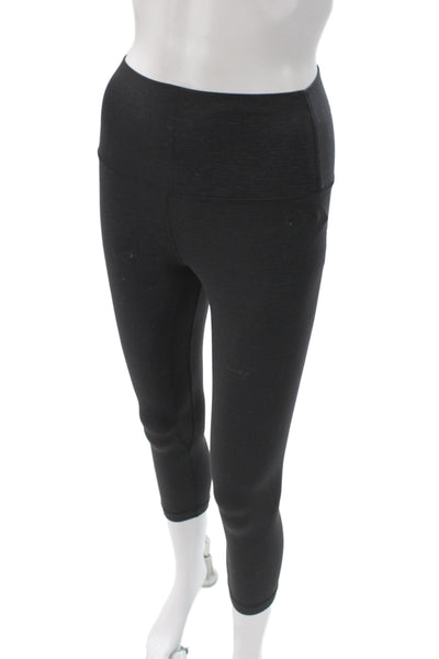 Lululemon Womens Black Flecked Nylon Capri Leggings Athleisure Size 4