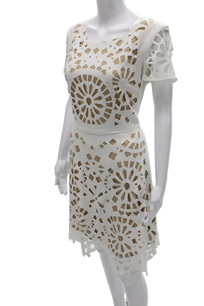 Nue By Shani Women Sheath Dress Beige Scoop Neck Knee Short Sleeve Size 8