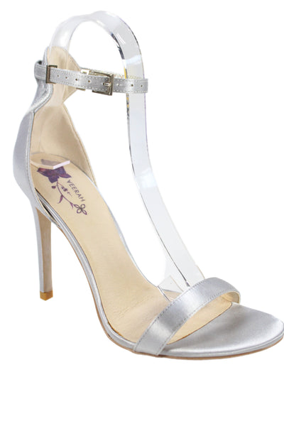 Veerah New York Womens Solid Metallic Ankle Strap Sandals Silver Size 6
