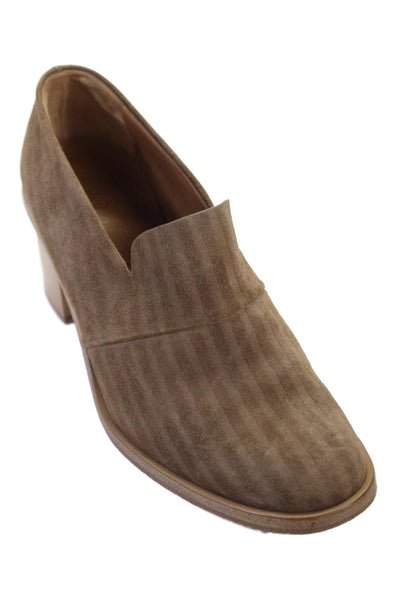 Coclico Womens Suede Slip On Loafer Heels Beige Size 37 7