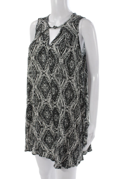 Vintage Havana Women Black Argyle V-Neck Shift Dress Sleeveless Rayon Size M