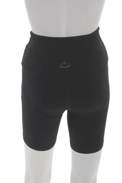 Beyond Yoga Women Athletic Shorts Black Size XS