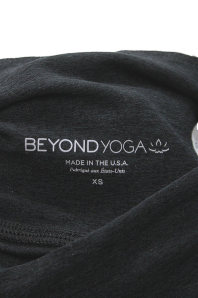 Beyond Yoga Women Athletic Shorts Black Size XS