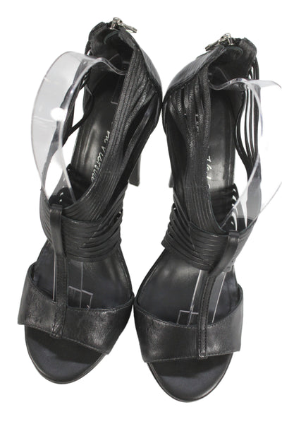 Pour la Victoire Womens Leather T Strap Sandal Heels Black Size 7