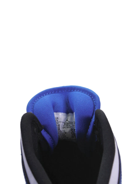 Nike Boys Lace Up Air Jordan 1 Mid SE Basketball Sneakers Signal Blue Size 7
