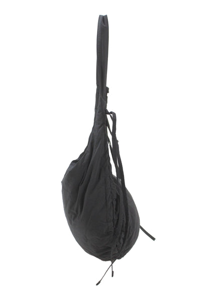 COS Unisex Adults Solid Adjustable Zip Up Crossbody Bag Black