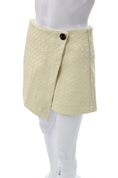 Toccin Womens Wrap Argyle Ivory Button Shorts 40% PU Size 2