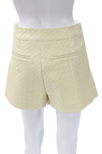 Toccin Womens Wrap Argyle Ivory Button Shorts 40% PU Size 2