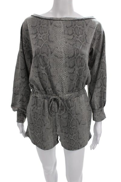 Le Lis Womens Gray Animal Print Boat Neck Long Sleeve Romper Size S