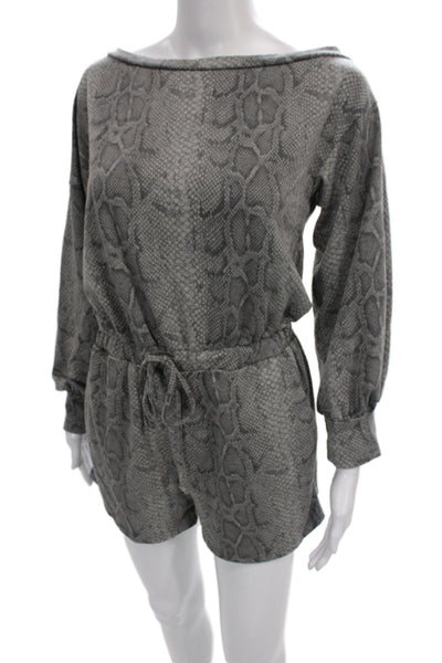 Le Lis Womens Gray Animal Print Boat Neck Long Sleeve Romper Size S