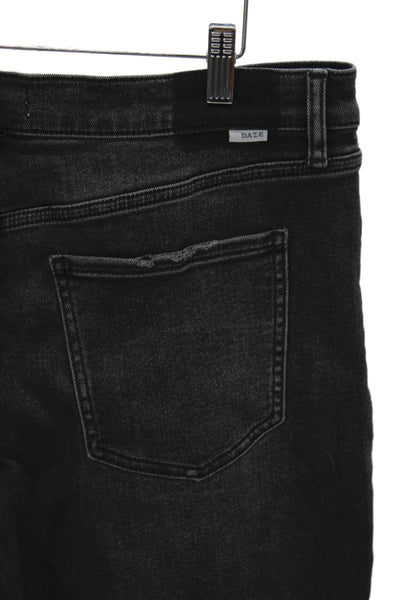 Daze Women Cropped Black Jeans Size 33