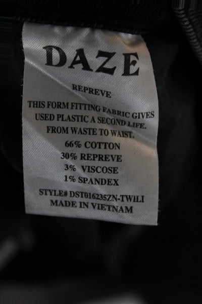 Daze Women Cropped Black Jeans Size 33