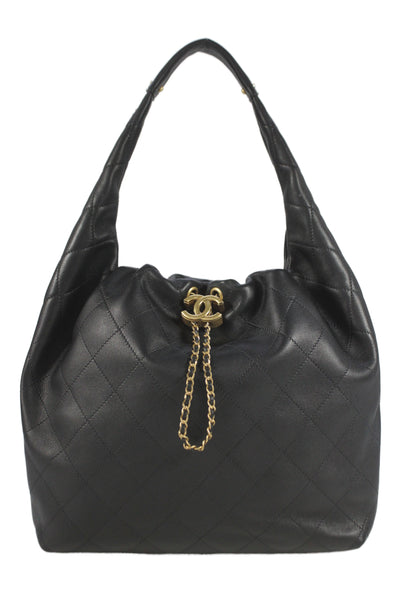 Chanel Womens Quilted Calfskin CC Chanel Cruise 2026 Hobo Handbag Black