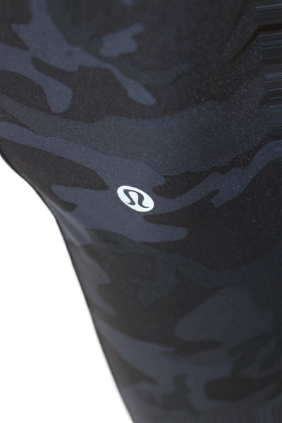 Lululemon Women Cropped Black Camo Leggings Size 10
