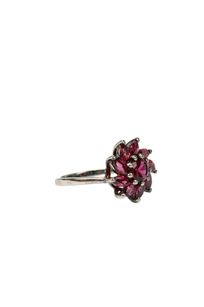 Designer Womens 925 Silver Garnet Flower Ring Sz 7.5 3.7g