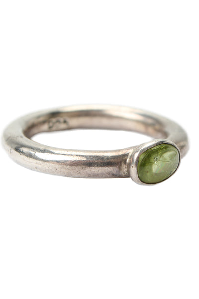 Designer Womens 925 Silver Peridot Cabochon Ring Sz 8 7g