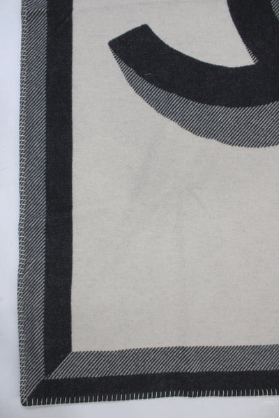 Chanel Womens Wool Printed Stitch Detail Throw Blanket Beige Black Size 72"x54"