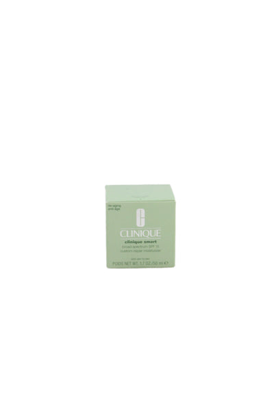 Clinique Smart Broad Spectrum SPF Custom Repair Moisturizer 1.7 OZ 50 ML