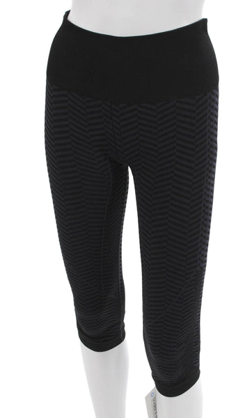 Lululemon Womens Black Chevron Capri Leggings Polyester Blend Size 4